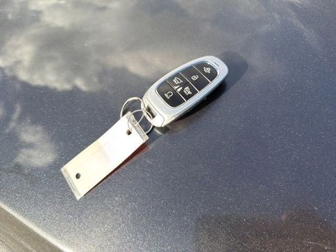 Used 2023 Hyundai Santa Fe SEL AWD/4WD image 28