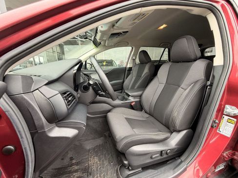 Used 2021 Subaru Outback Premium image 13