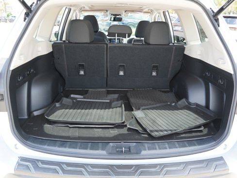 Used 2020 Subaru Forester Premium AWD/4WD image 36