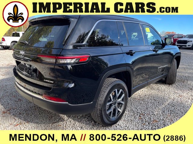 New 2027 Jeep Grand Cherokee Laredo X AWD/4WD image 14