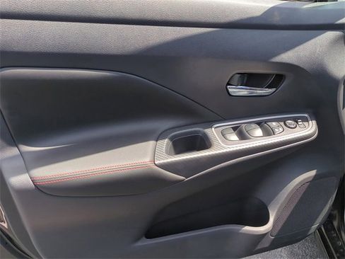 New 2025 Nissan Versa SR image 9