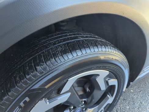 Used 2023 Subaru Crosstrek 2.5i Limited w/ Moonroof Package image 31