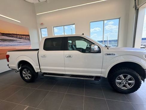 Used 2019 Ford F150 Lariat w/ Equipment Group 502A Luxury RWD image 8