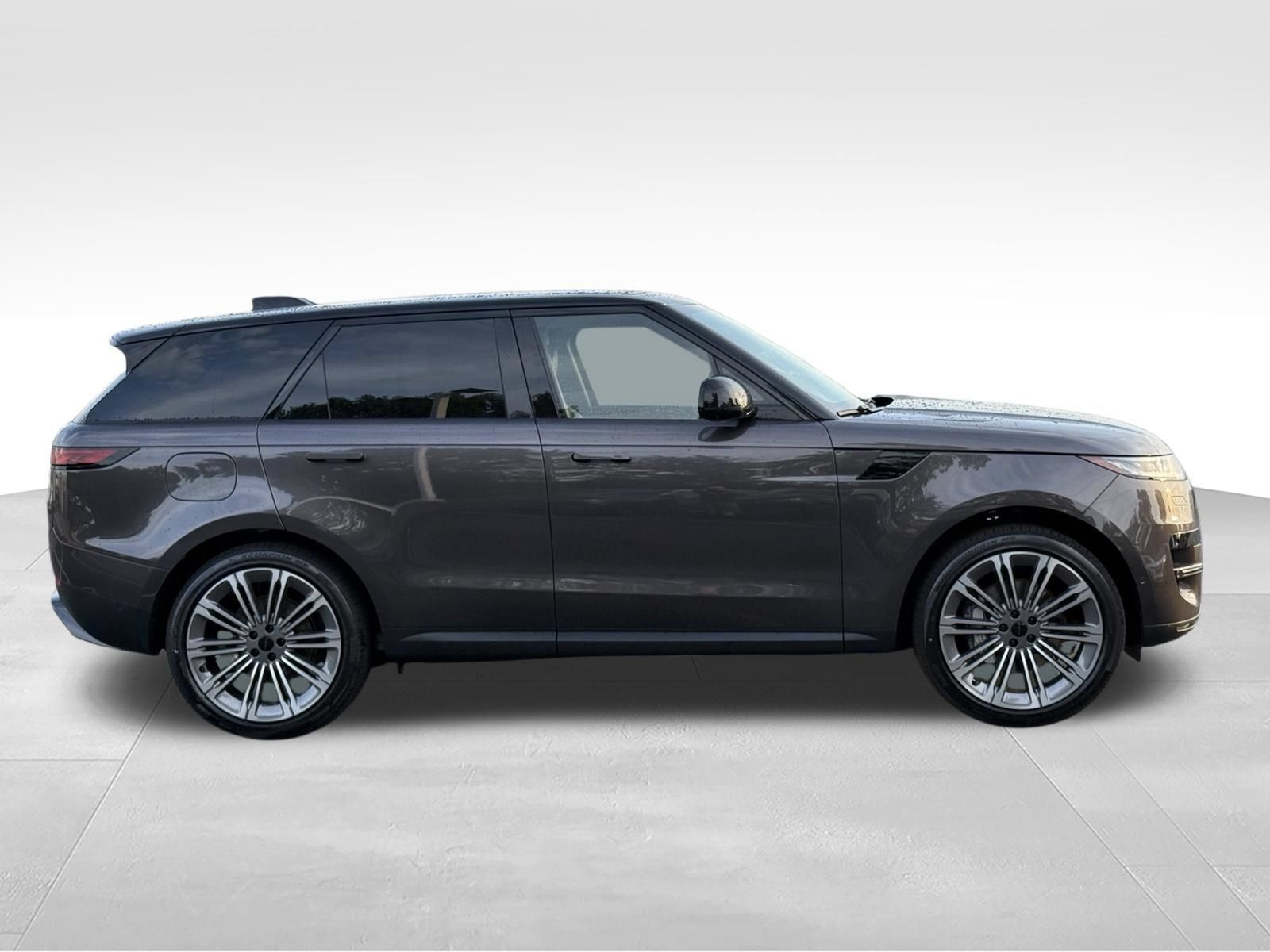 New 2026 Land Rover Range Rover Sport SE AWD/4WD image 7