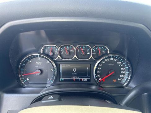 Used 2017 Chevrolet Silverado 1500 LT w/ All Star Edition AWD/4WD image 12