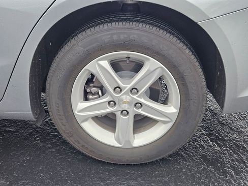 Used 2025 Chevrolet Malibu LS FWD image 37