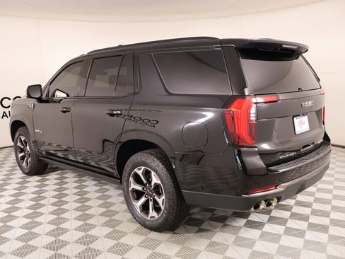 Used 2025 GMC Yukon AT4 Ultimate w/ LPO, Floor Liner Package AWD/4WD image 25