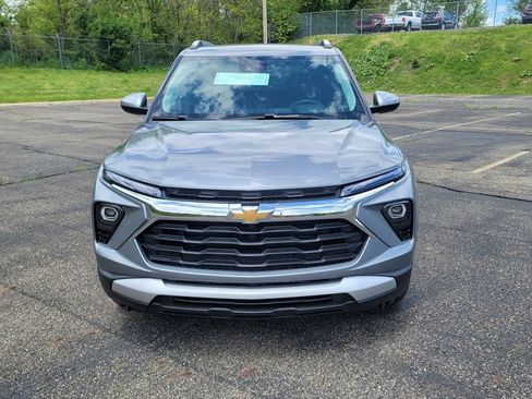 New 2026 Chevrolet TrailBlazer LT w/ LT Cold Weather Package FWD image 4