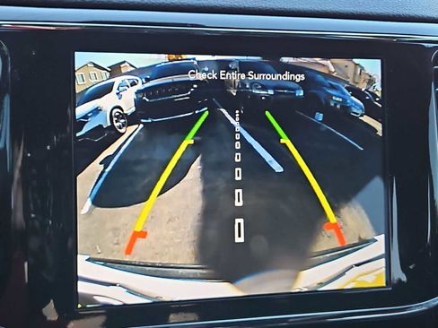 Used 2020 Jeep Grand Cherokee Altitude image 31