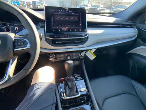 New 2026 Jeep Compass Limited image 17