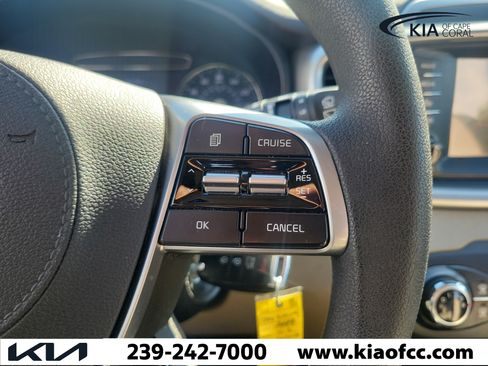 Used 2019 Kia Sorento FWD image 32