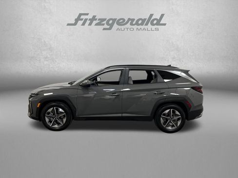 Used 2025 Hyundai Tucson SEL image 2