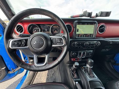 Used 2022 Jeep Wrangler Rubicon w/ Steel Bumper Group AWD/4WD image 15