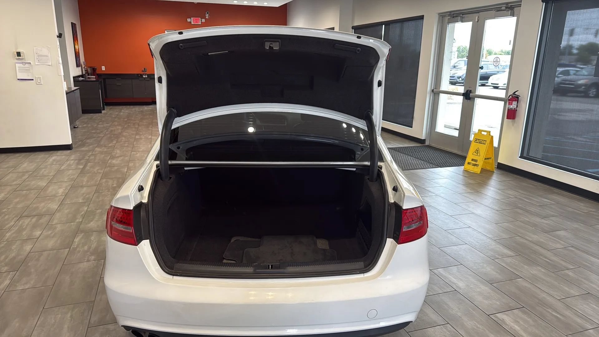 Used 2013 Audi A4 2.0T Premium FWD image 32