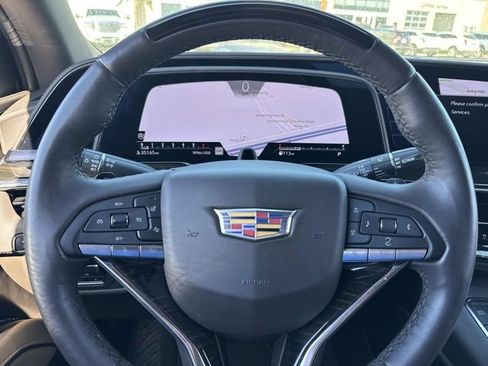 Used 2023 Cadillac Escalade Sport w/ LPO, ONYX Package image 30