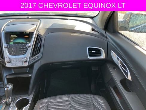 Used 2017 Chevrolet Equinox LT w/ Convenience Package image 20