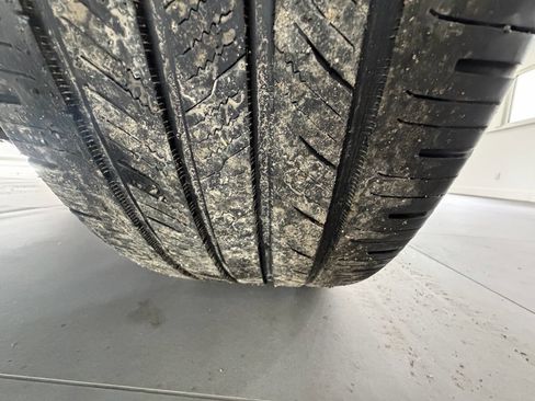 Used 2014 Porsche Cayenne Platinum Edition image 19