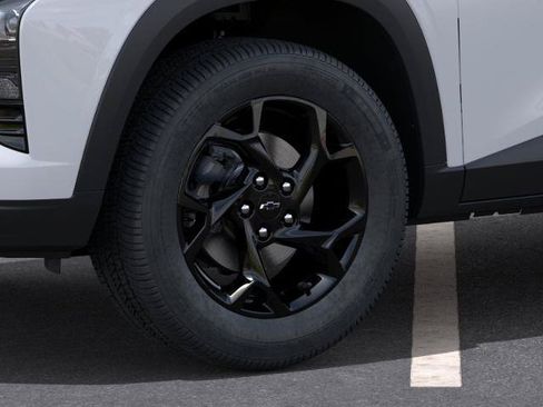 New 2026 Chevrolet Trax LT w/ Driver Confidence Package FWD image 33