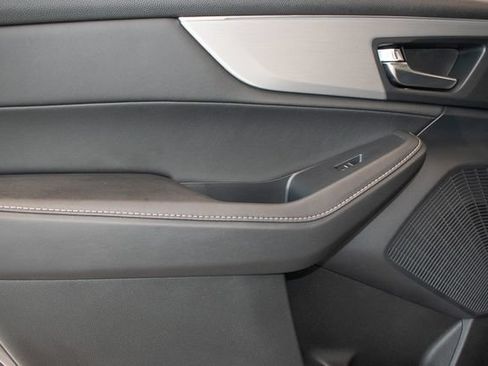 Used 2024 Acura MDX SH-AWD w/ Technology Package image 20