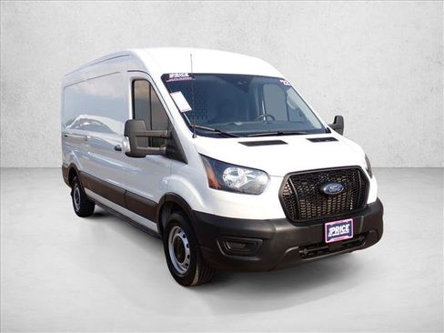 Used 2022 Ford Transit 250 Medium Roof RWD image 6