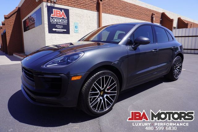 Used 2022 Porsche Macan GTS AWD/4WD image 32