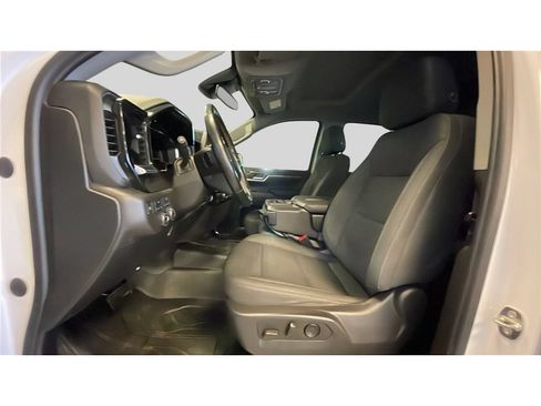 Used 2023 Chevrolet Silverado 1500 LT AWD/4WD image 12