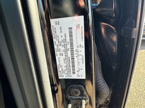 Used 2023 Ford F150 XLT image 7