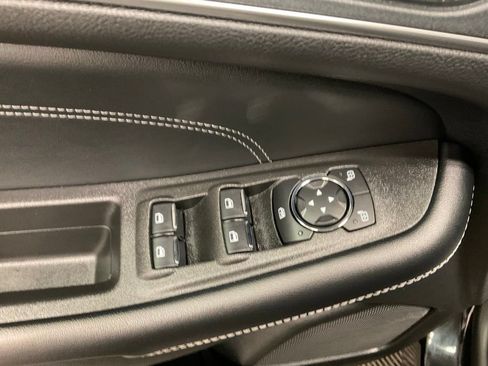 Used 2024 Ford Edge Titanium AWD/4WD image 12