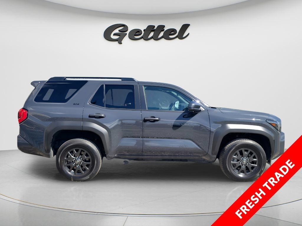 Used 2026 Toyota 4Runner SR5 RWD image 3