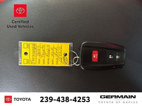 Used 2021 Toyota RAV4 XLE image 19