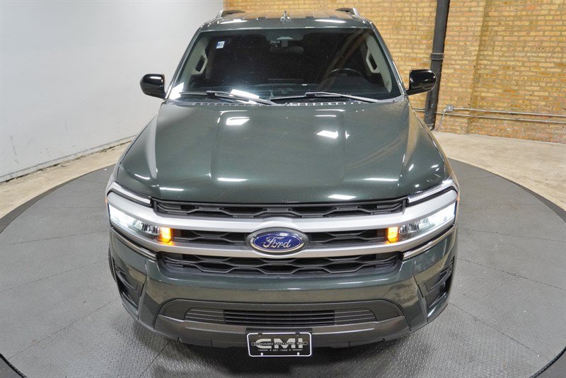 Used 2022 Ford Expedition XL AWD/4WD image 5