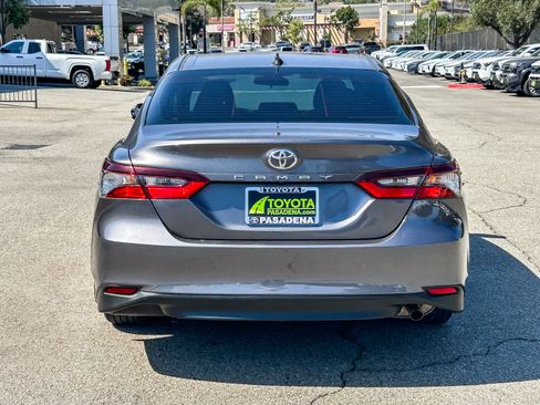 Used 2023 Toyota Camry LE FWD image 7