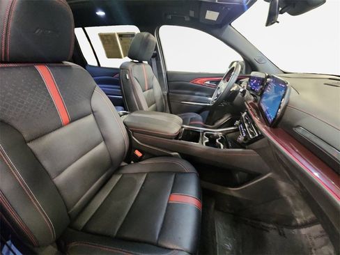 Certified 2024 Chevrolet Traverse RS w/ LPO, Floor Liner Package image 26