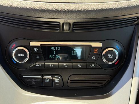 Used 2016 Ford C-MAX SE w/ Interior Protection Package FWD image 33