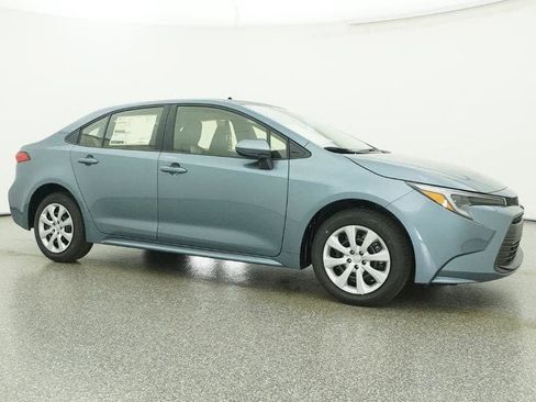 New 2026 Toyota Corolla LE image 28