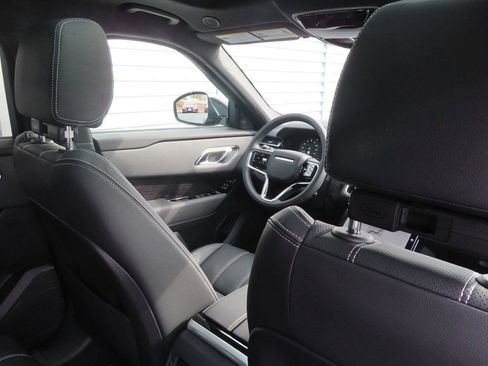 Used 2023 Land Rover Range Rover Velar R-Dynamic S AWD/4WD image 22