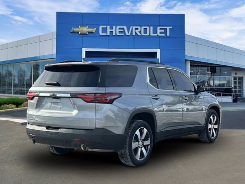 Certified 2023 Chevrolet Traverse LT w/ LT Premium Package image 6