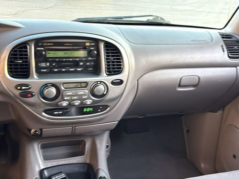 Used 2003 Toyota Sequoia Limited RWD image 7