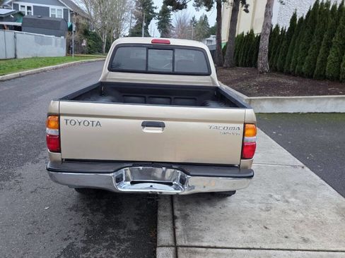 Used 2001 Toyota Tacoma 4x4 Double Cab image 6