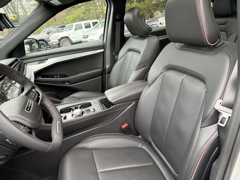 Used 2024 Jeep Wagoneer Launch Edition image 15