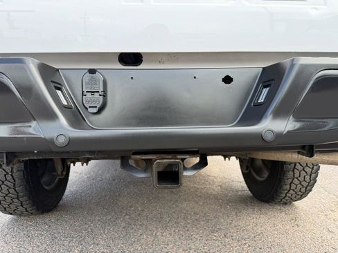 Used 2019 Ford F150 XL w/ Equipment Group 101A Mid AWD/4WD image 11