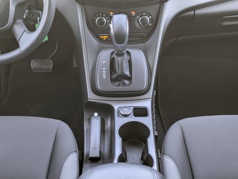 Used 2016 Ford Escape S FWD image 22