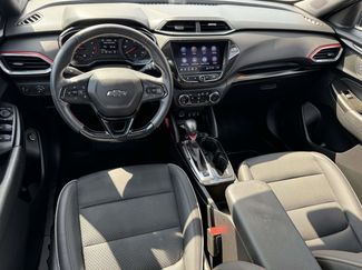 Used 2022 Chevrolet TrailBlazer RS w/ Sun and Liftgate Package video 2