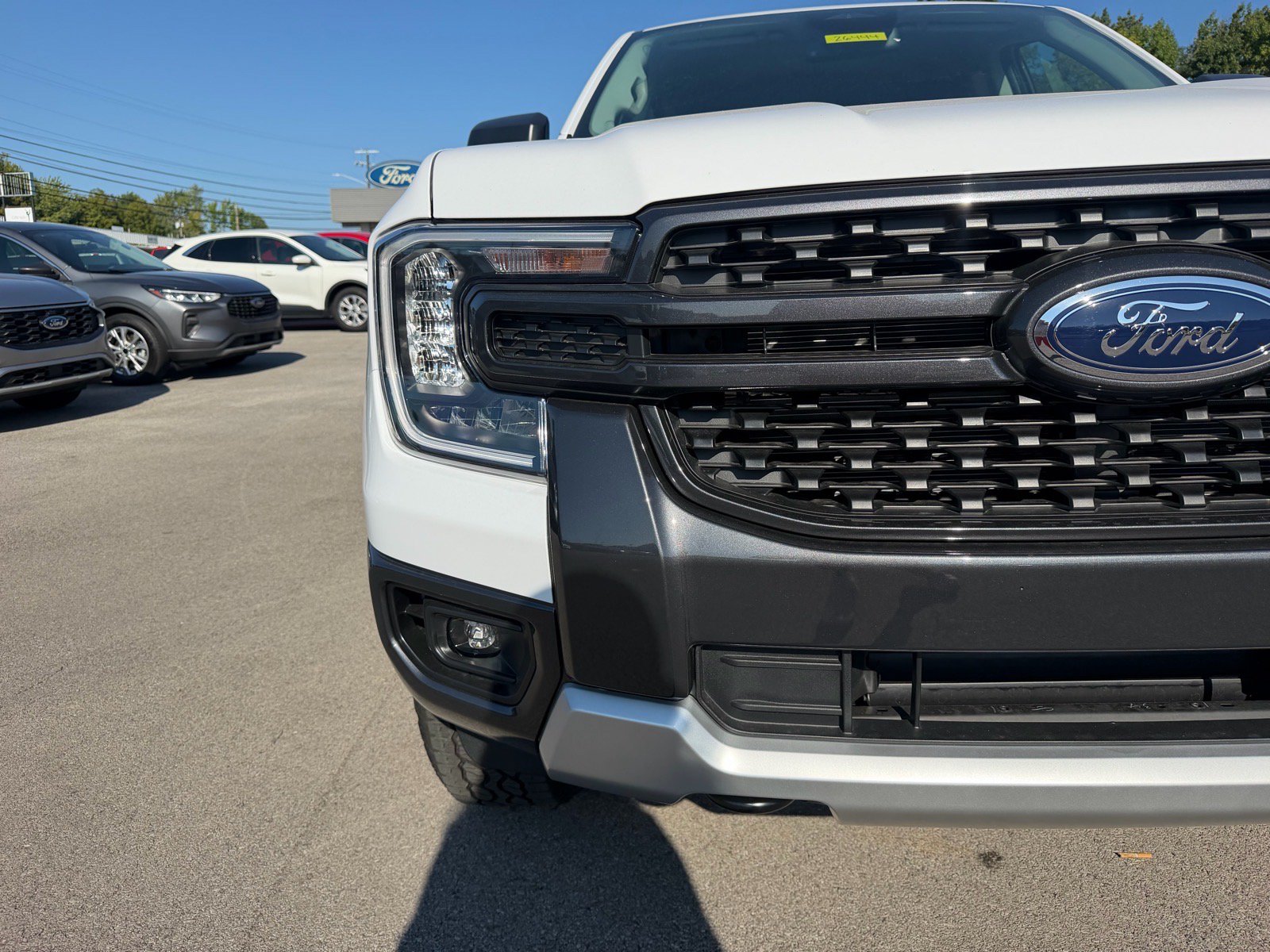 New 2026 Ford Ranger XLT w/ FX4 Off-Road Package AWD/4WD image 4