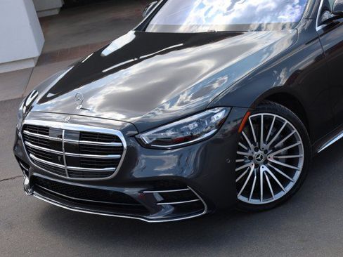 Used 2022 Mercedes-Benz S 580 4MATIC Sedan image 6