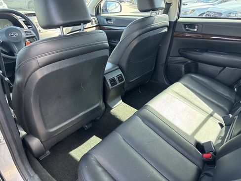 Used 2013 Subaru Legacy 2.5i Limited w/ Popular Pkg 2 image 11