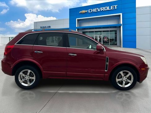 Used 2014 Chevrolet Captiva Sport LT FWD image 4