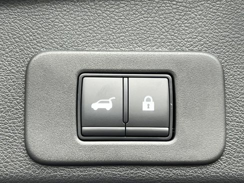 Certified 2025 Nissan Murano SL image 36