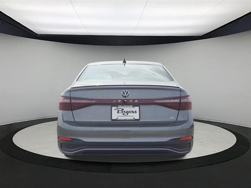 New 2026 Volkswagen Jetta SE FWD image 6
