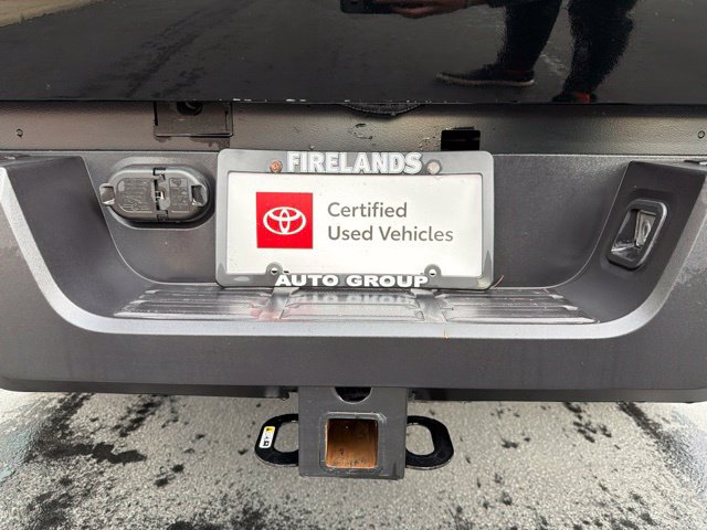 Certified 2025 Toyota Tacoma SR5 AWD/4WD image 10